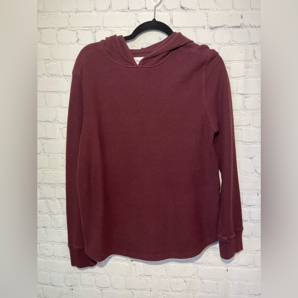 Goodfellow & Co size medium maroon